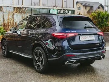 Mercedes Benz GLC 300e 4 Matic AMG
