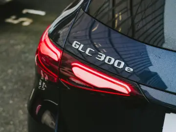 Mercedes Benz GLC 300e 4 Matic AMG