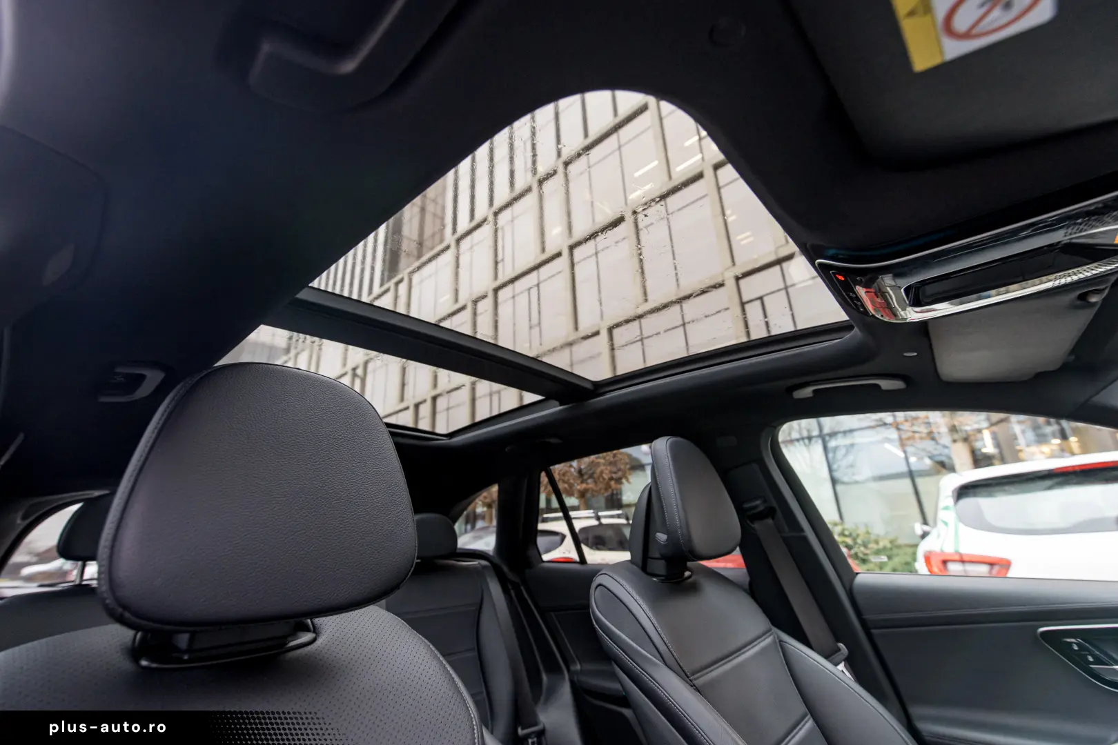 Mercedes Benz GLC 300e 4 Matic AMG