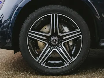 Mercedes Benz GLC 300e 4 Matic AMG