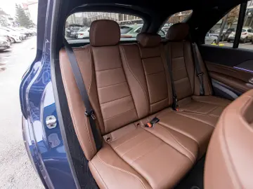 Mercedes Benz GLE SUV 300d 4 Matic 2025