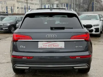 Audi Q5 Gen-Fy-2016