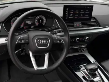 Audi Q5 Gen-Fy-2016