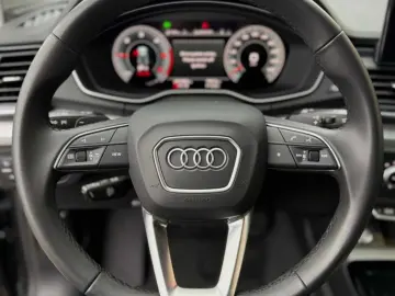 Audi Q5 Gen-Fy-2016