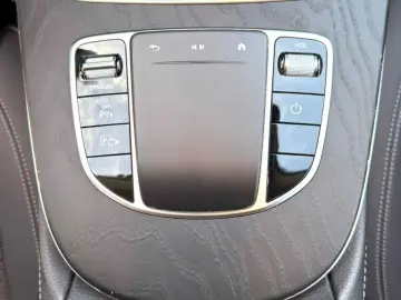 Mercedes-Benz E Gen-W213-2016