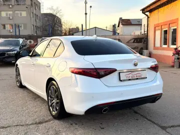 Alfa-Romeo Giulia
