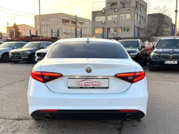 Alfa-Romeo Giulia
