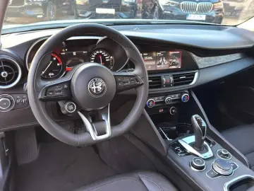 Alfa-Romeo Giulia
