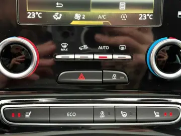 Renault Espace Gen-V-2015