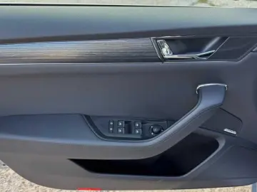 Skoda Superb Gen-Iii-2015