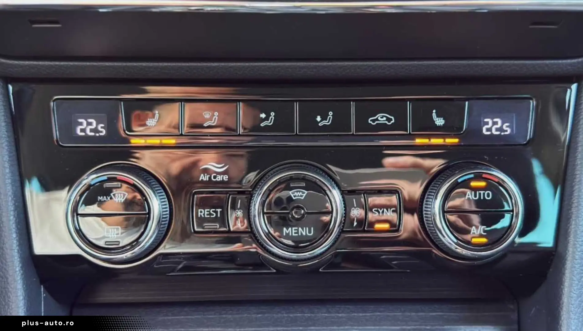 Skoda Superb Gen-Iii-2015