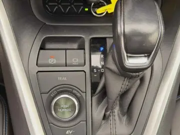 Toyota Rav-4 Gen-V-2018