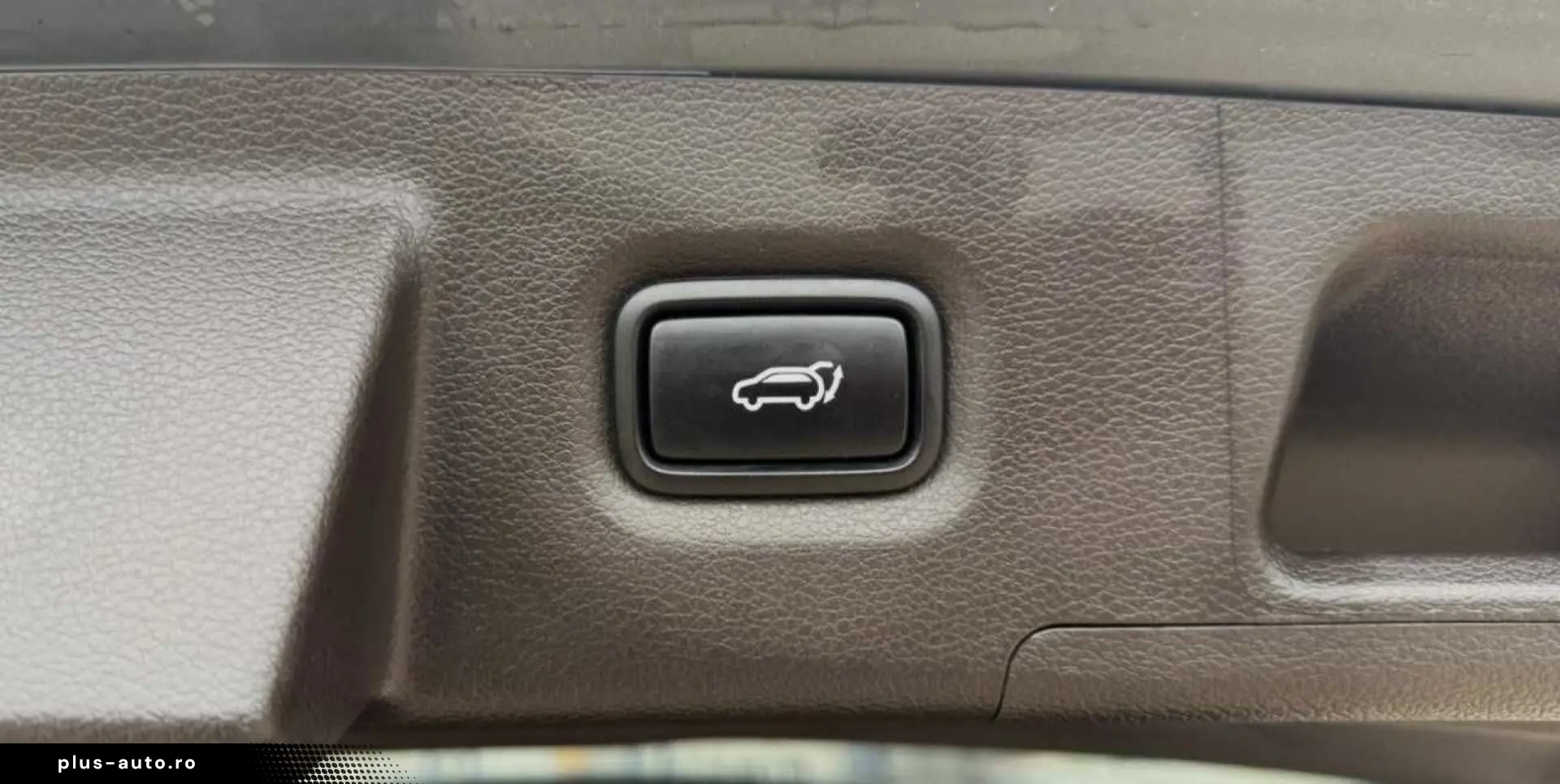 Hyundai Santa-Fe Gen-Iv-2018