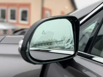 Hyundai Santa-Fe Gen-Iv-2018