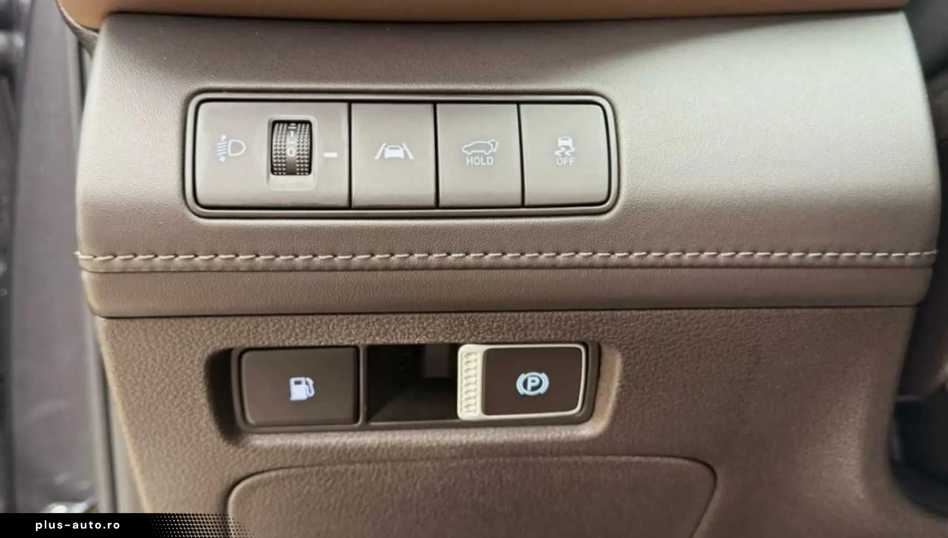 Hyundai Santa-Fe Gen-Iv-2018