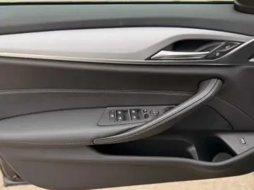 Bmw Seria-5 Gen-G30-G31-2017