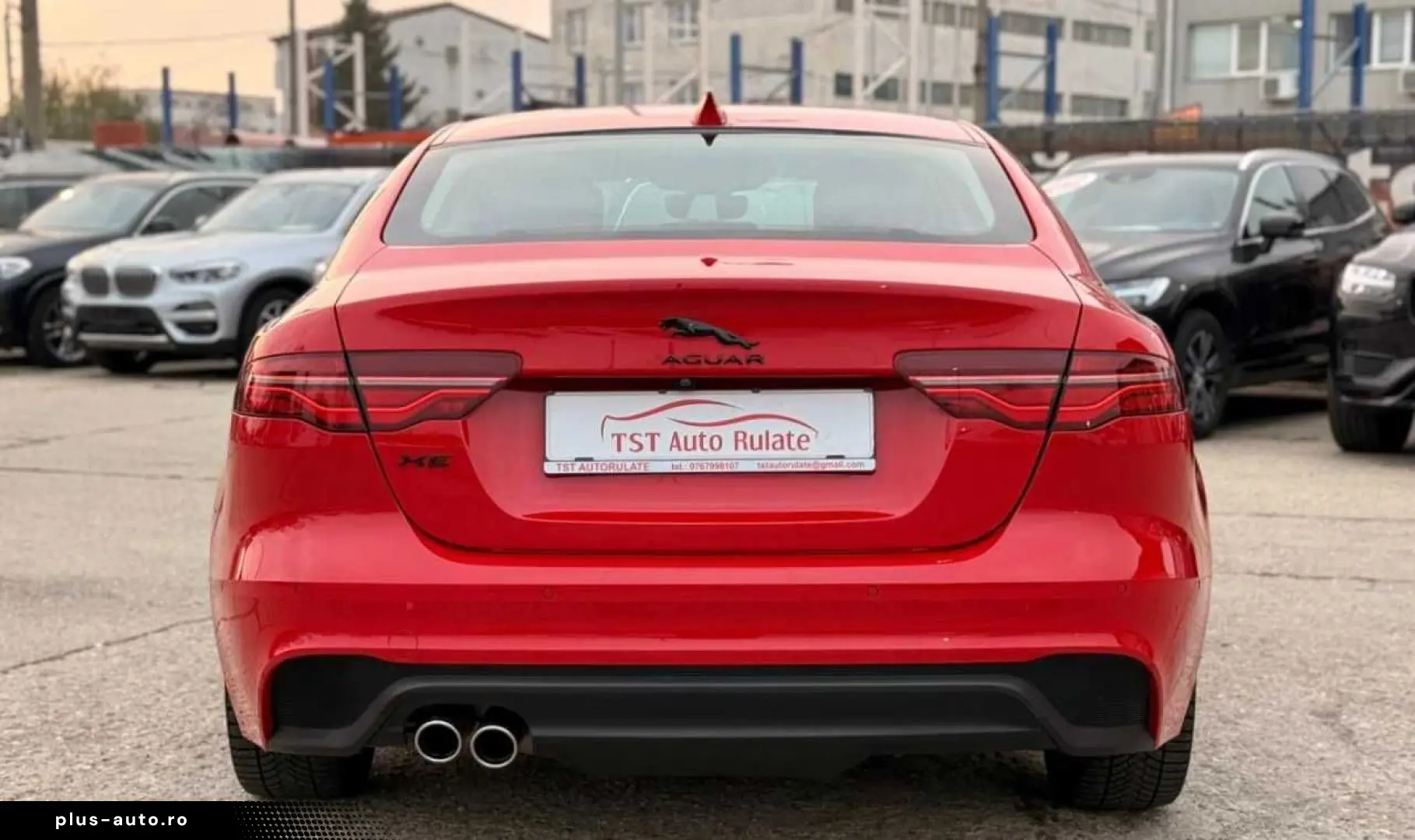 Jaguar Xe