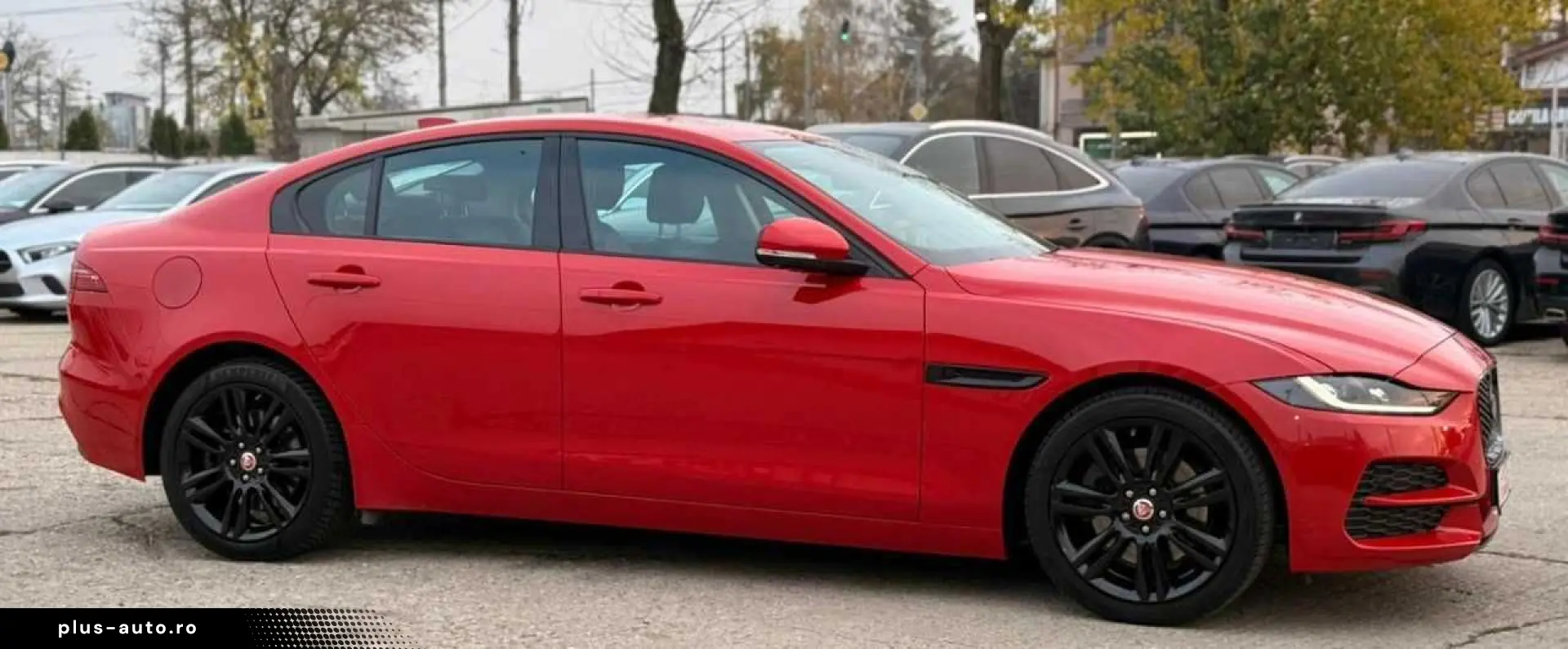 Jaguar Xe