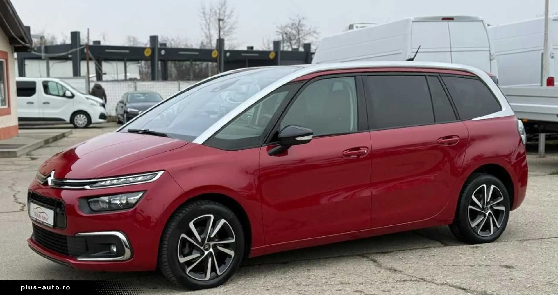 Citroen C4-Grand-Space-Tourer