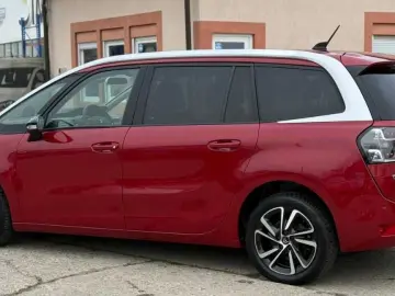 Citroen C4-Grand-Space-Tourer