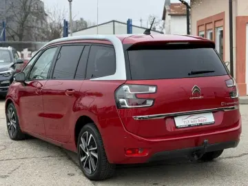Citroen C4-Grand-Space-Tourer