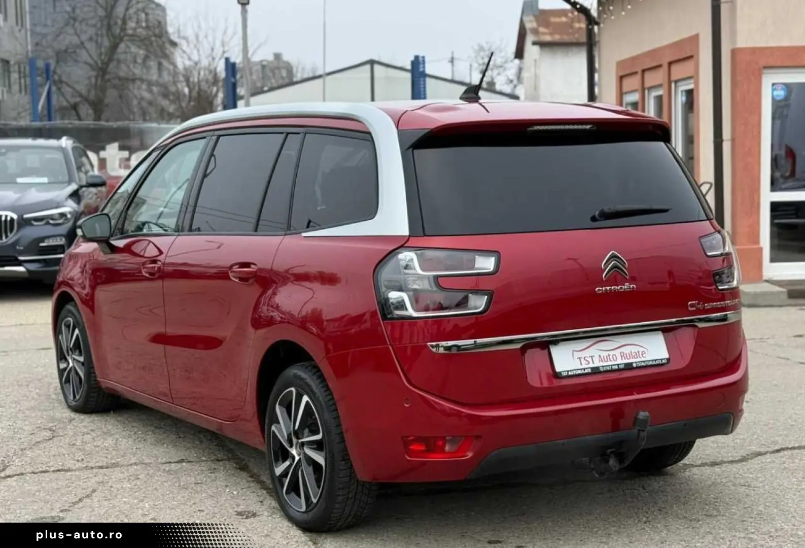 Citroen C4-Grand-Space-Tourer