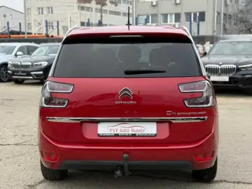 Citroen C4-Grand-Space-Tourer