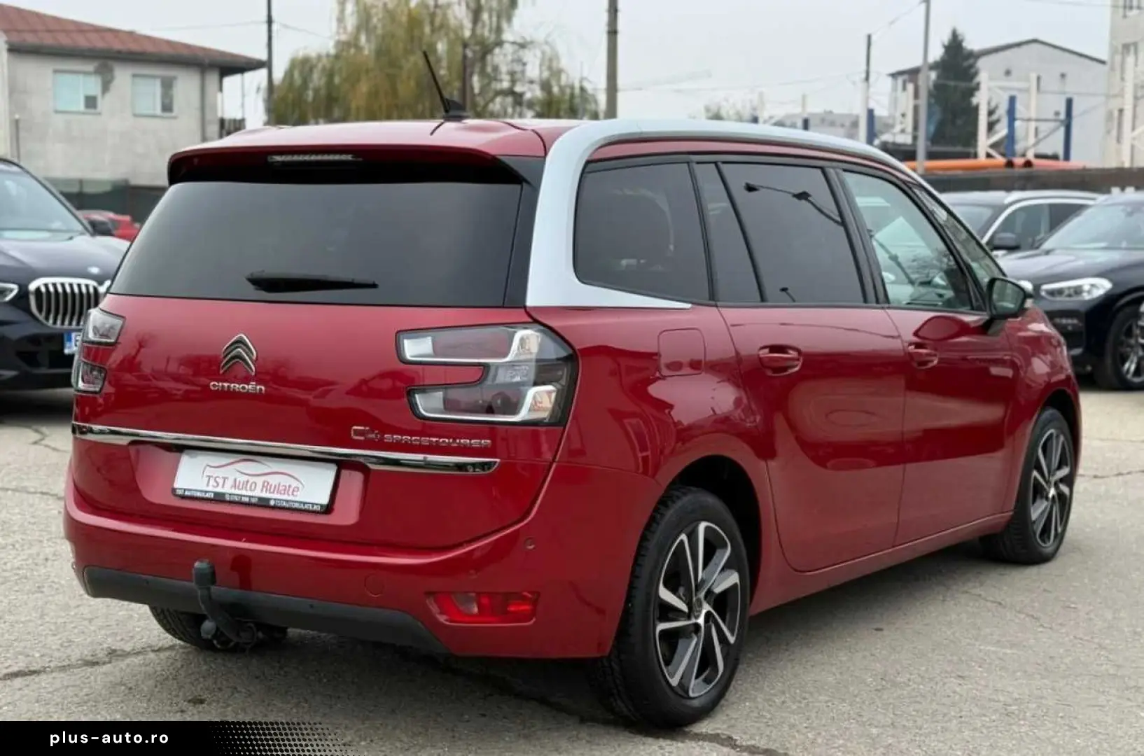 Citroen C4-Grand-Space-Tourer