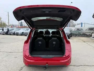 Citroen C4-Grand-Space-Tourer