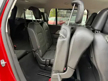 Citroen C4-Grand-Space-Tourer