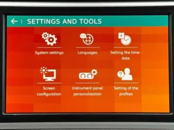 Citroen C4-Grand-Space-Tourer