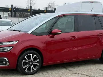Citroen C4-Grand-Space-Tourer