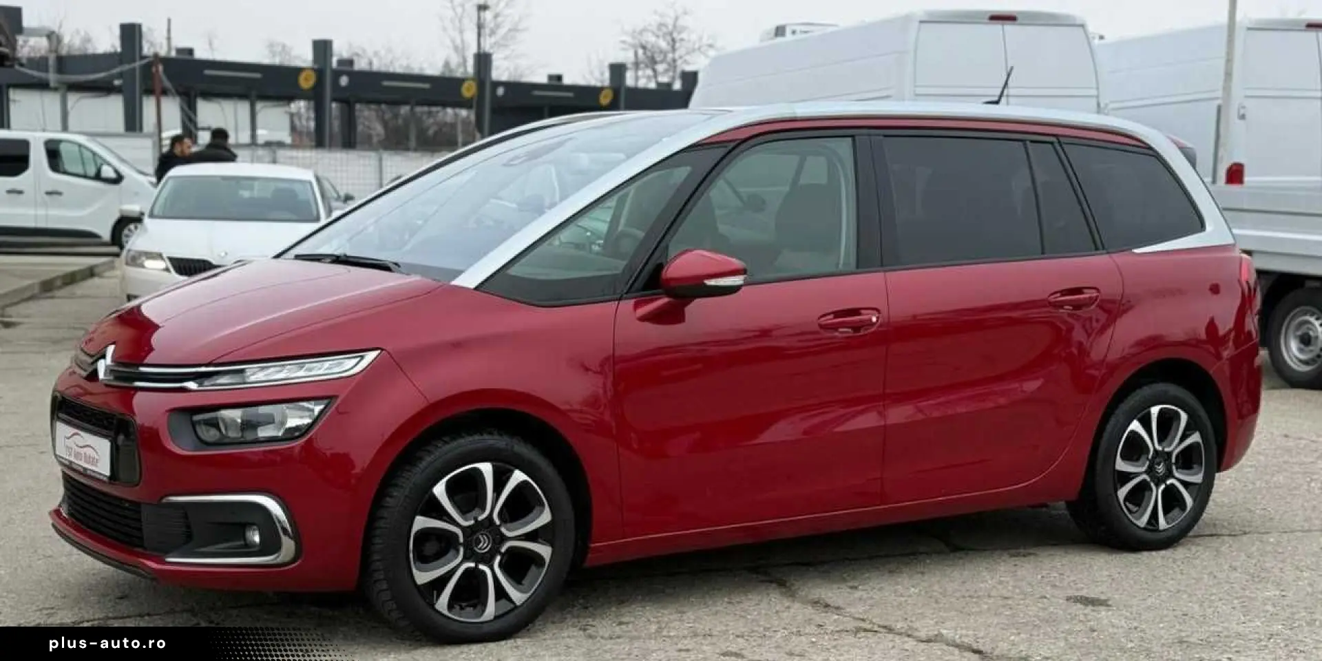Citroen C4-Grand-Space-Tourer