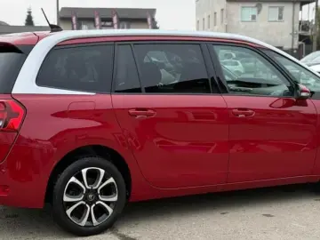 Citroen C4-Grand-Space-Tourer