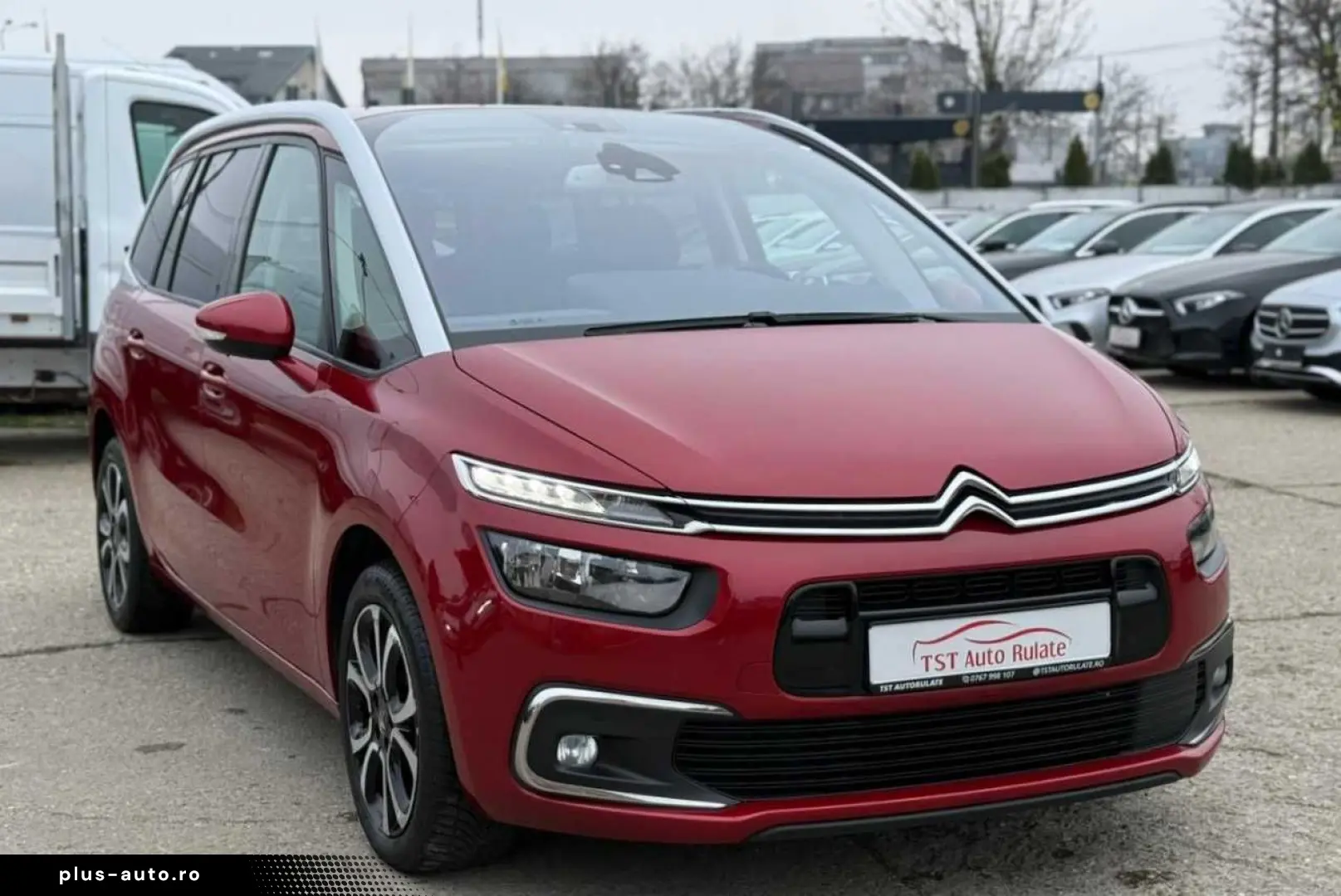 Citroen C4-Grand-Space-Tourer