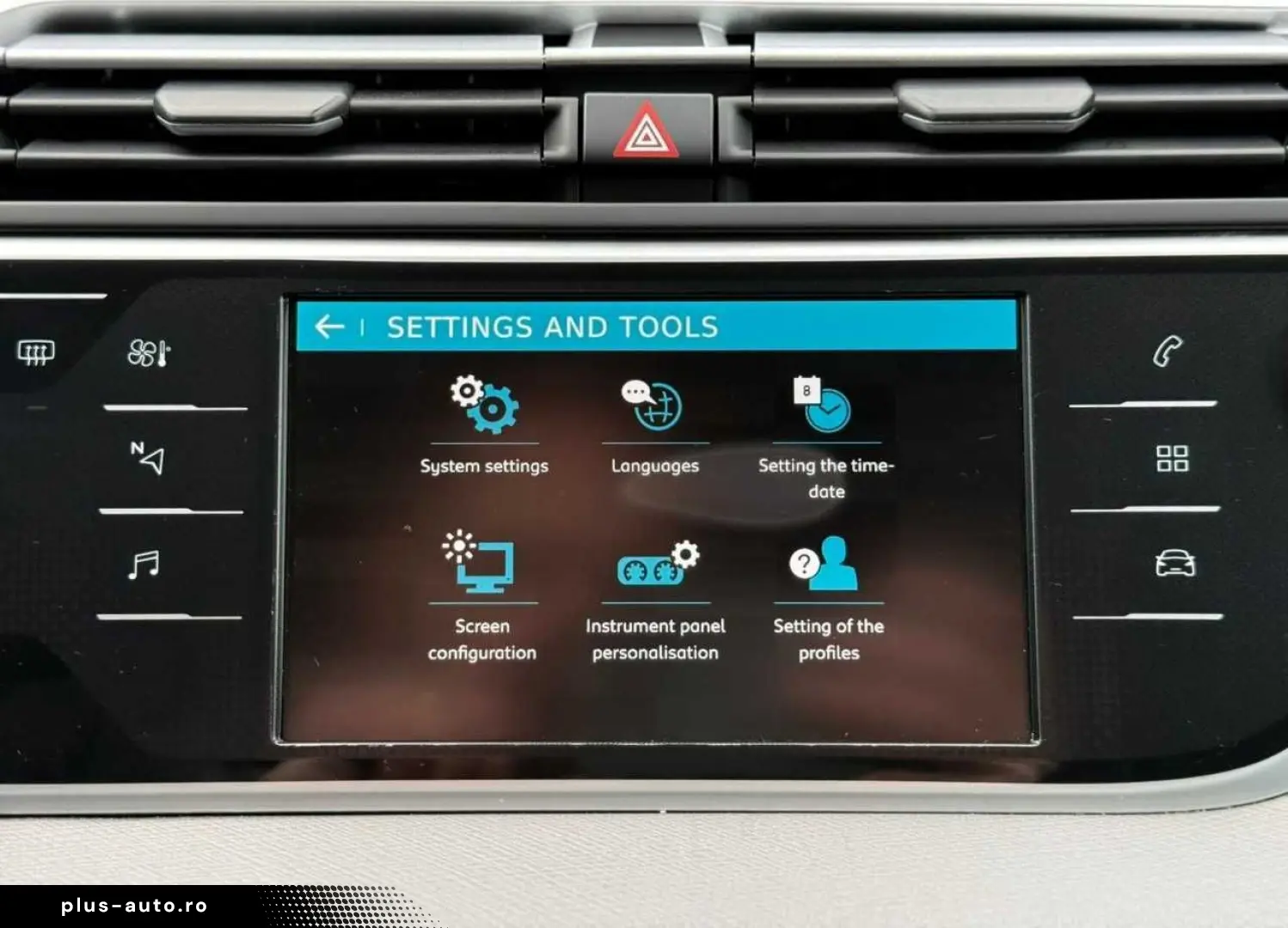 Citroen C4-Grand-Space-Tourer