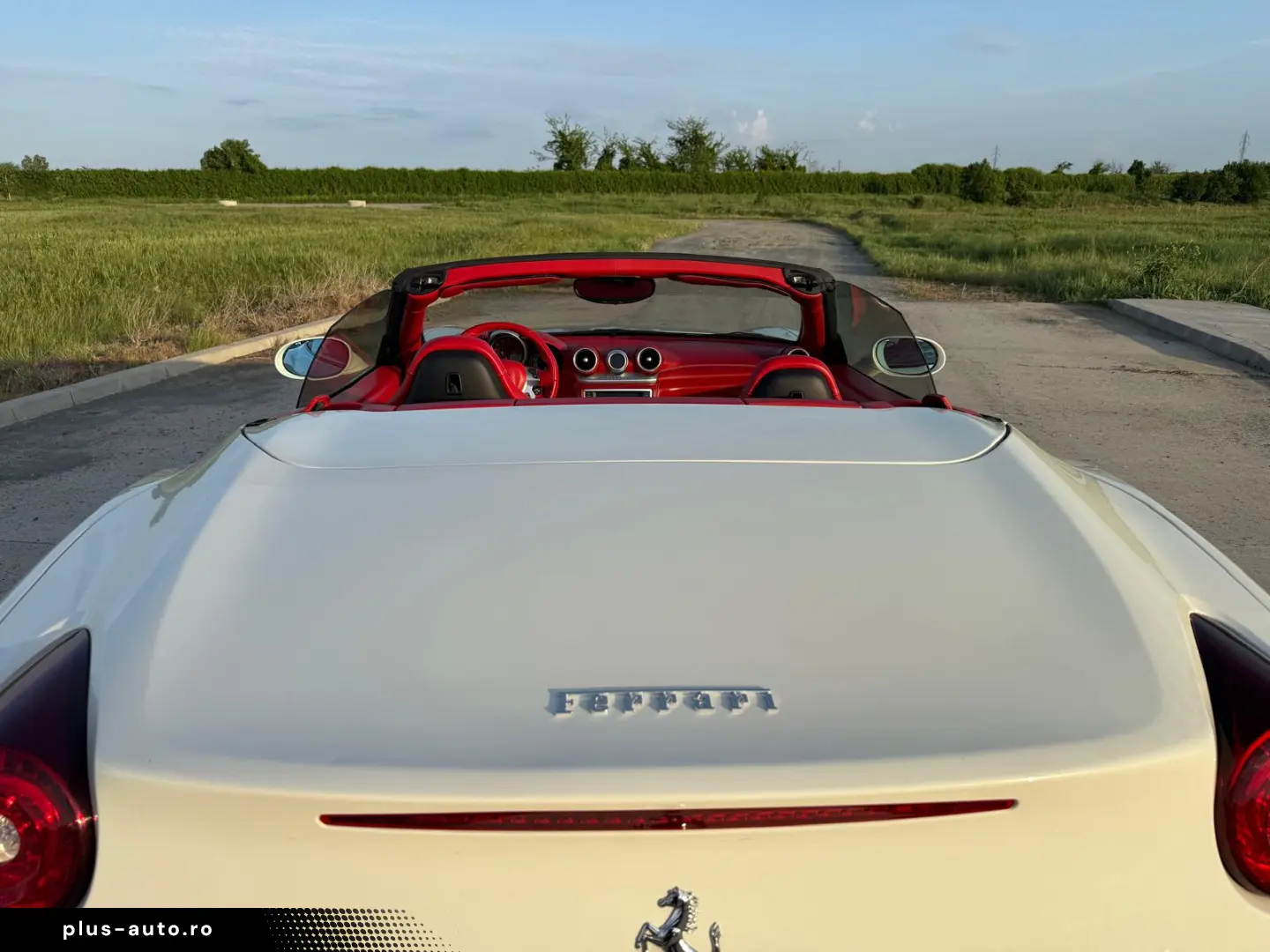 Ferrari California