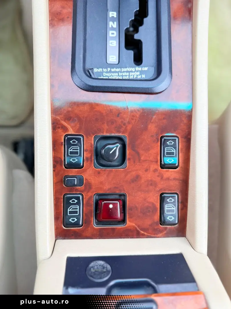 Mercedes-Benz W124 E320 Coupe Cabrio   An 1996