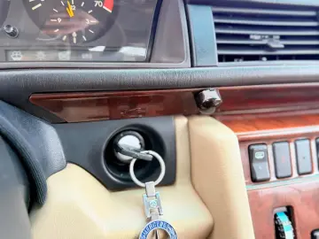 Mercedes-Benz W124 E320 Coupe Cabrio   An 1996