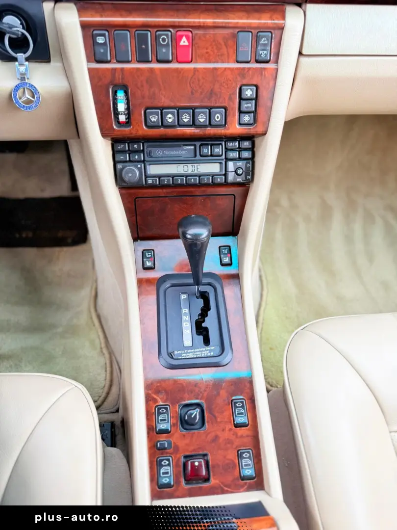 Mercedes-Benz W124 E320 Coupe Cabrio   An 1996