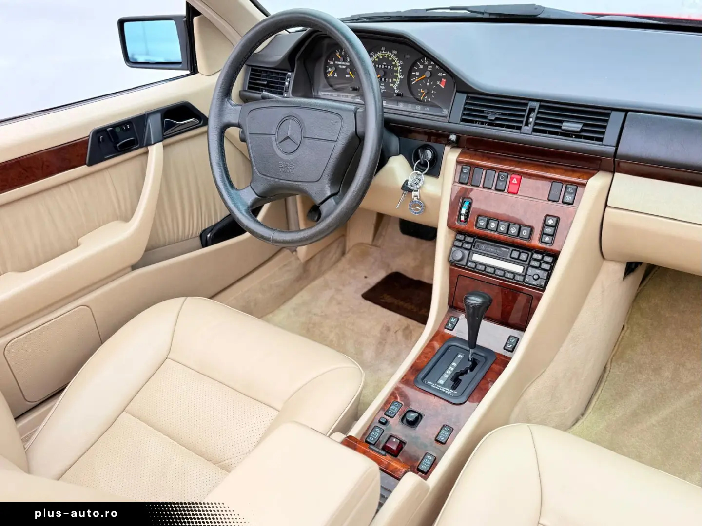 Mercedes-Benz W124 E320 Coupe Cabrio   An 1996