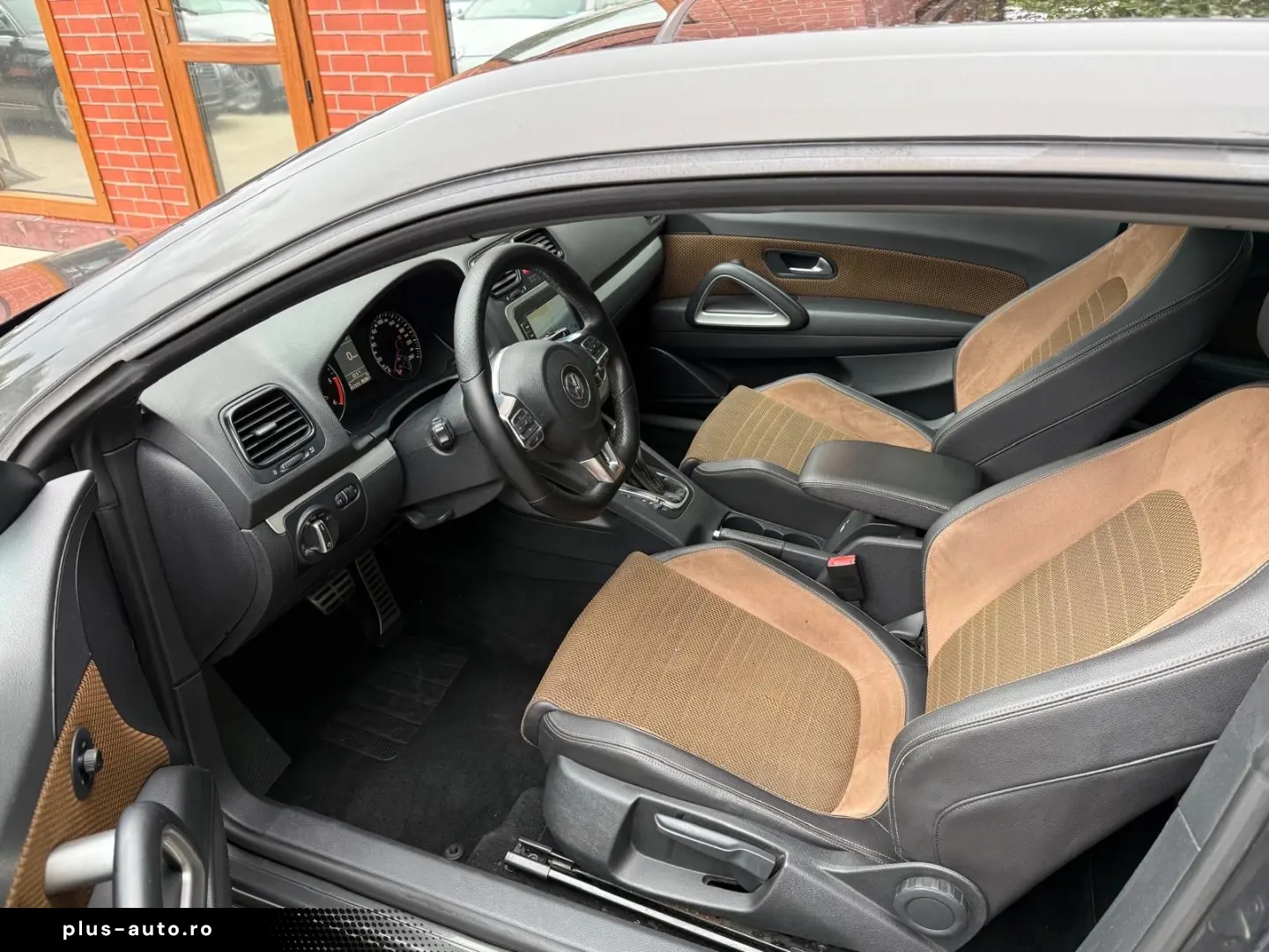 Volkswagen Scirocco 2.0 TDI DSG Edition