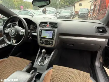 Volkswagen Scirocco 2.0 TDI DSG Edition
