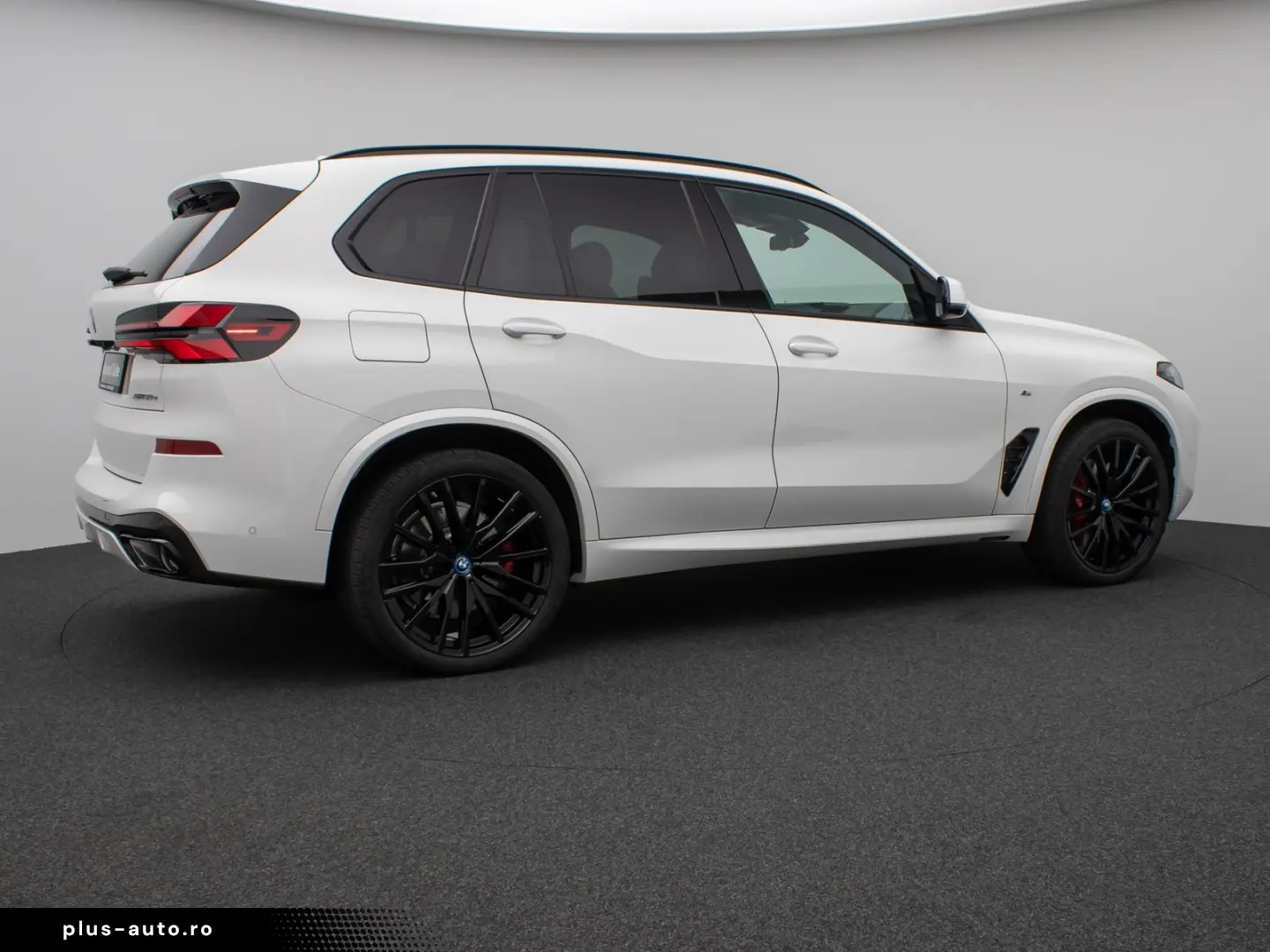 BMW X5 xD50e M Sport Panorama 360 HUD DAB H K SoftCL