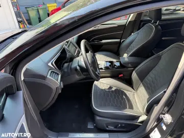 Ford Mondeo Vignale 2.0 Hybrid