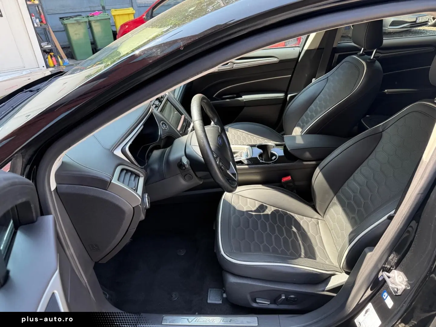 Ford Mondeo Vignale 2.0 Hybrid