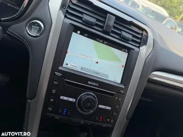 Ford Mondeo Vignale 2.0 Hybrid