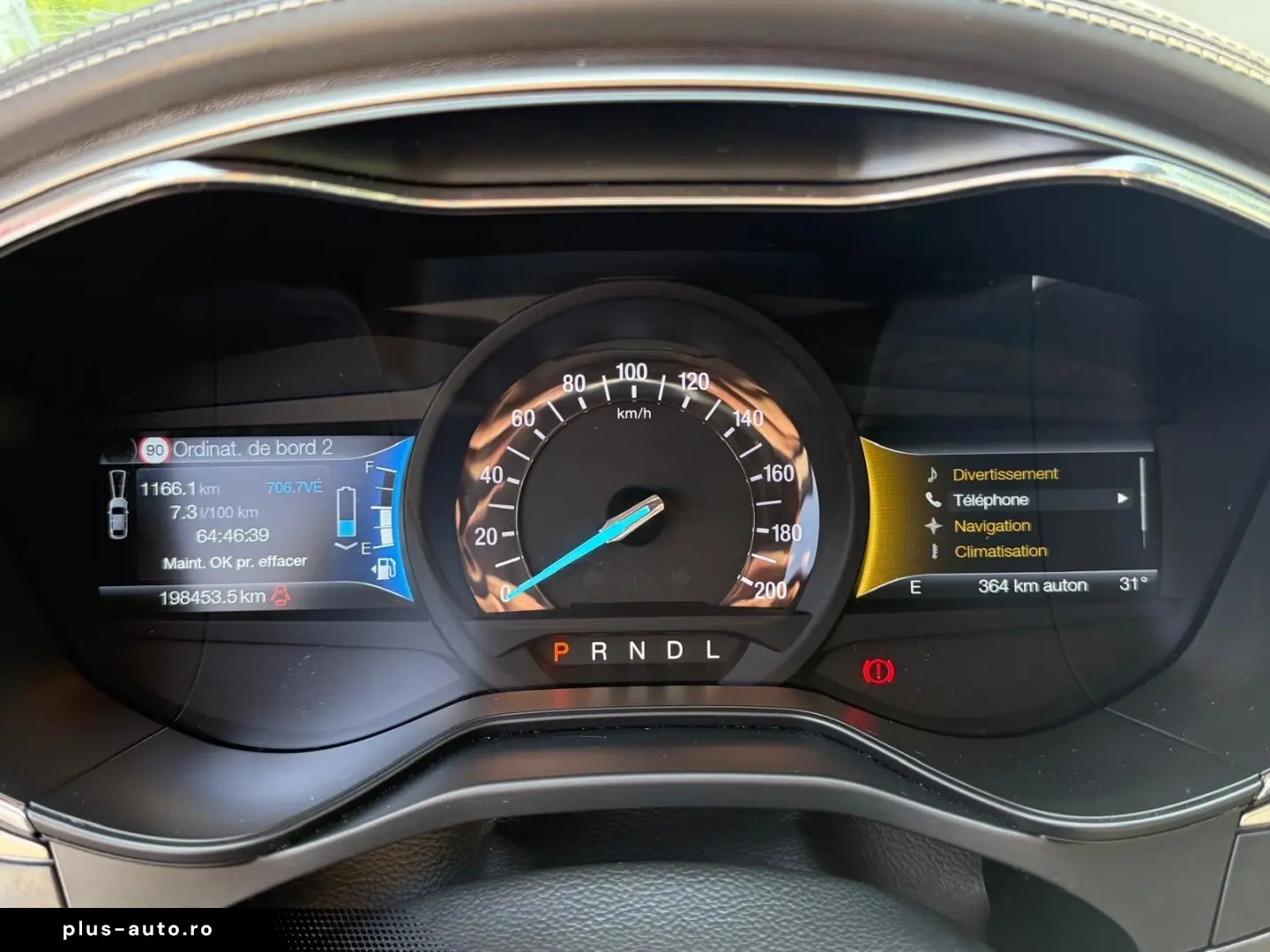 Ford Mondeo Vignale 2.0 Hybrid