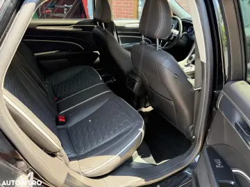 Ford Mondeo Vignale 2.0 Hybrid