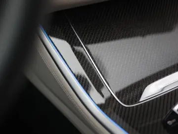 BMW X5 50e xDrive   Sky - B&W - Massage - AHK